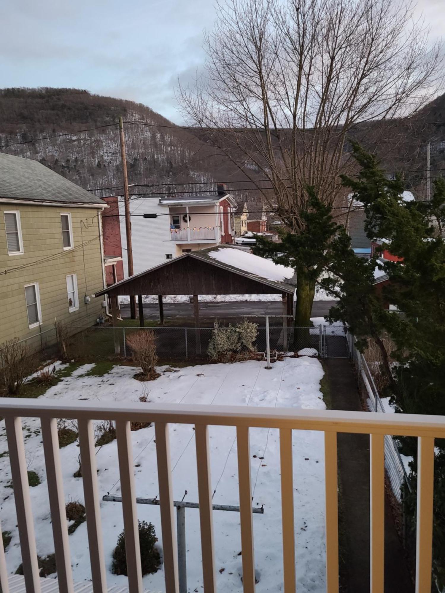 Endless Mountain Adventure Villa Renovo Exterior photo